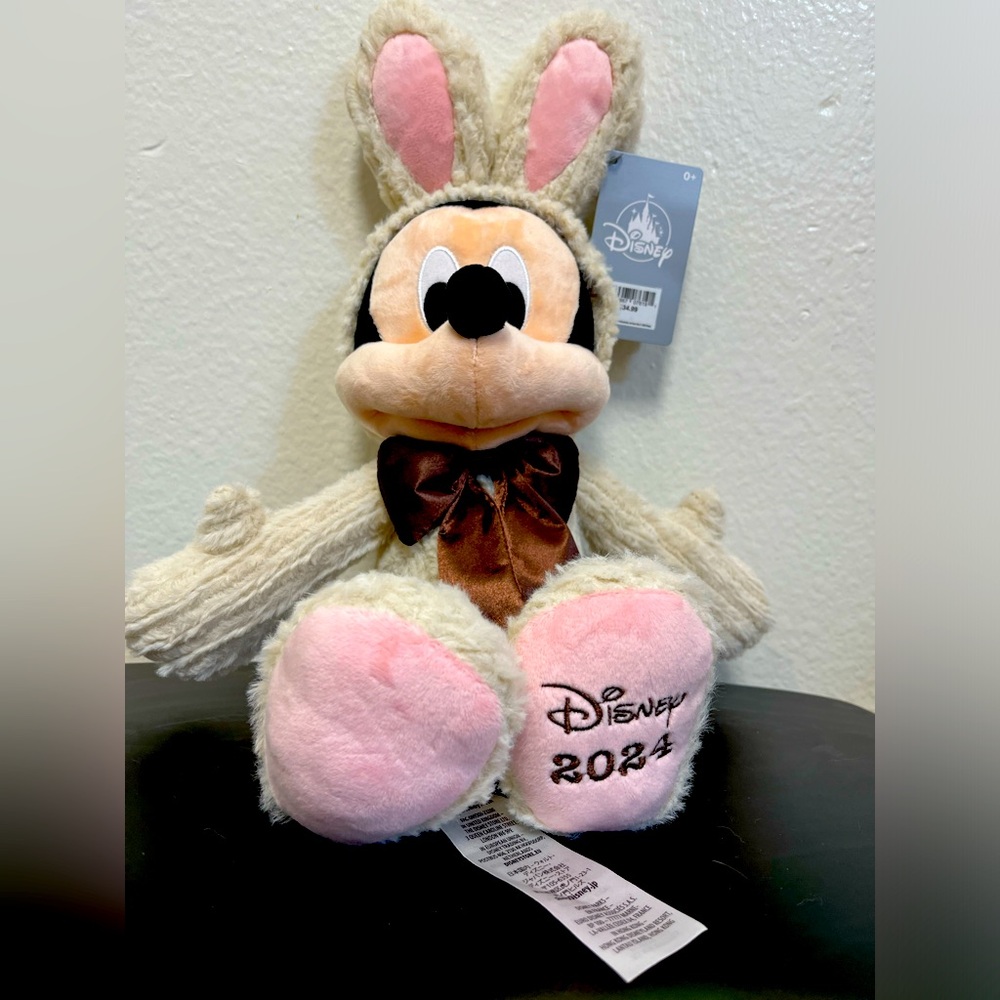 2024 Disney Parks Easter Bunny Mickey Mouse Plush. Cute Easter bunny 19”
